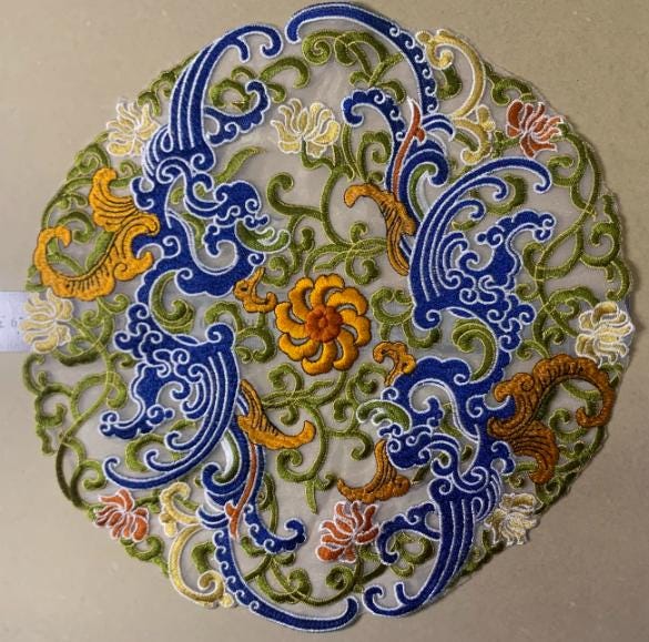 Large circular applique, embroidered with auspicious patterns applique, embroidery applique, embroidered flower pattern, for 1 pcs