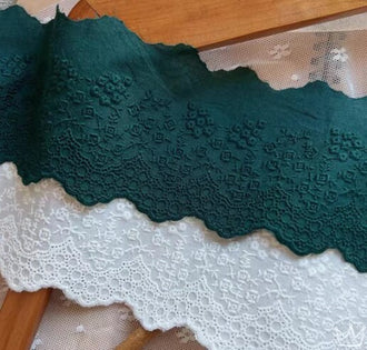 SALE, off-white /dark green  color lace trim, cotton lace Trim, DIY Dress lace Trim, Wedding accessories - 3.54" wide 2 yards long