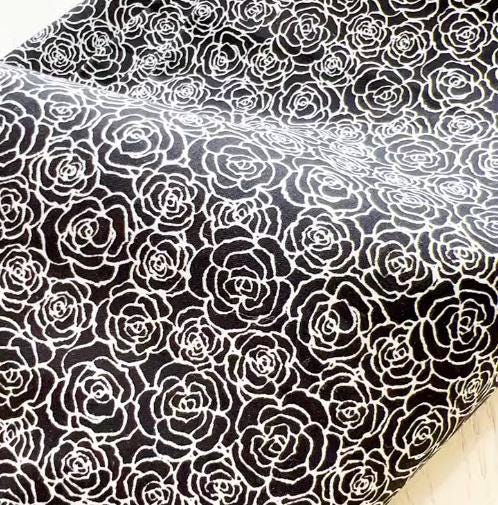 Black rose fabric, pure cotton high-density poplin fabric,  suitable for handmade bags, clothing, home fabrics, cotton cloth